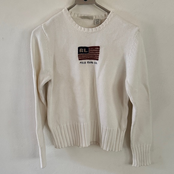 Vintage Polo by Ralph Lauren White Sweater with Flag Design - Picture 4 of 8